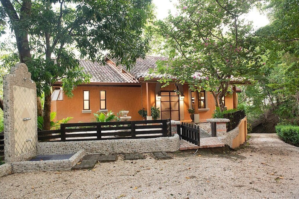 Family House, Multiple Beds, Non Smoking, Partial Sea View