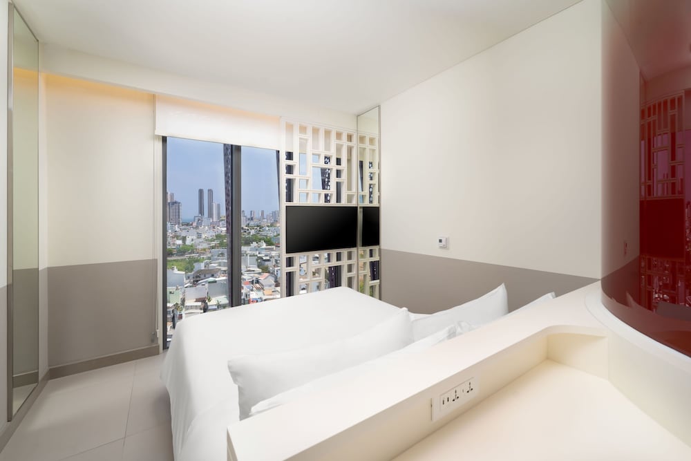 Premier Room, City View
