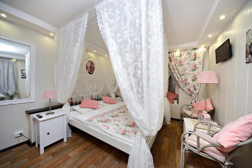 Budget basement room without window with king size bed