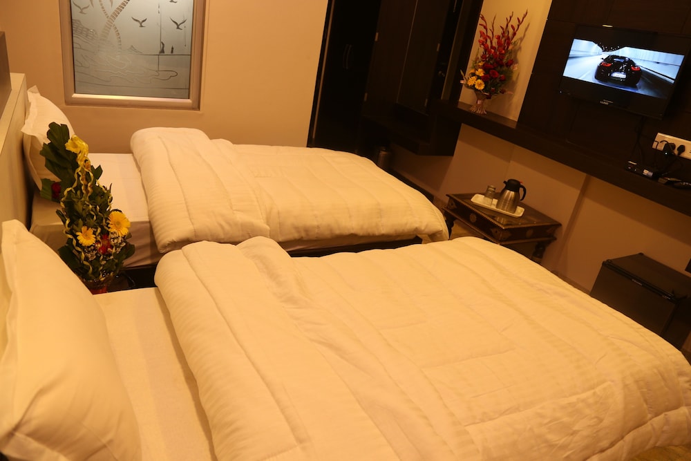 Deluxe Double Or Twin Room photo 1