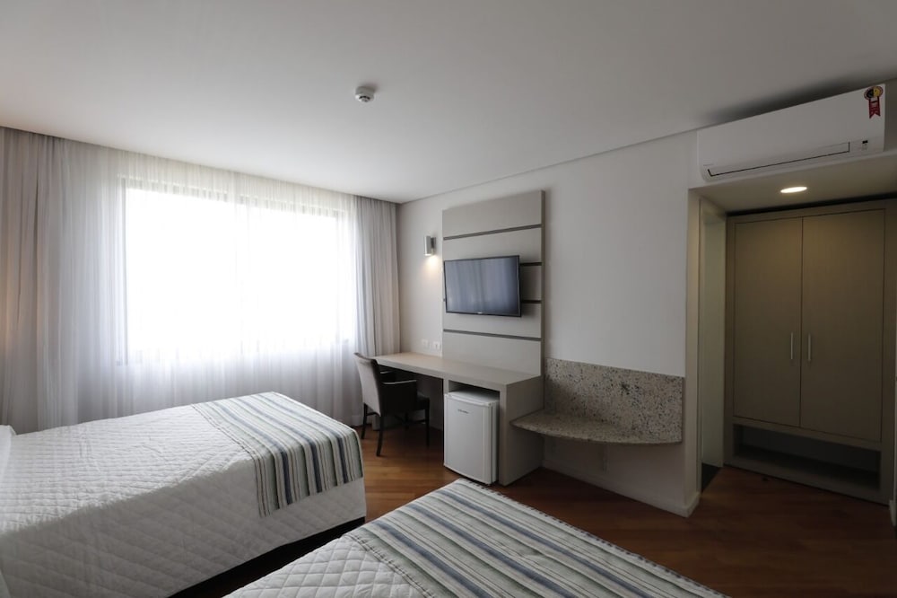 Deluxe Twin Room - Photo 4