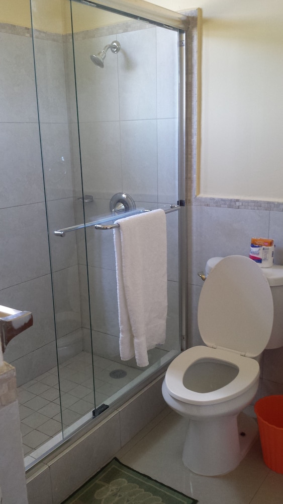 Traditional Room, 1 Queen Bed, Pool Access, Mountain View photo 3