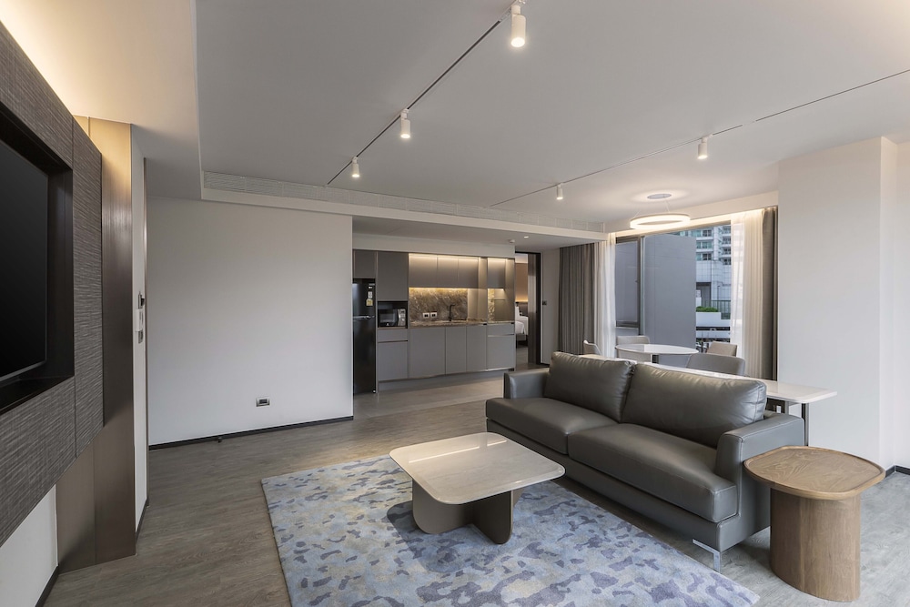 One Bedroom Executive