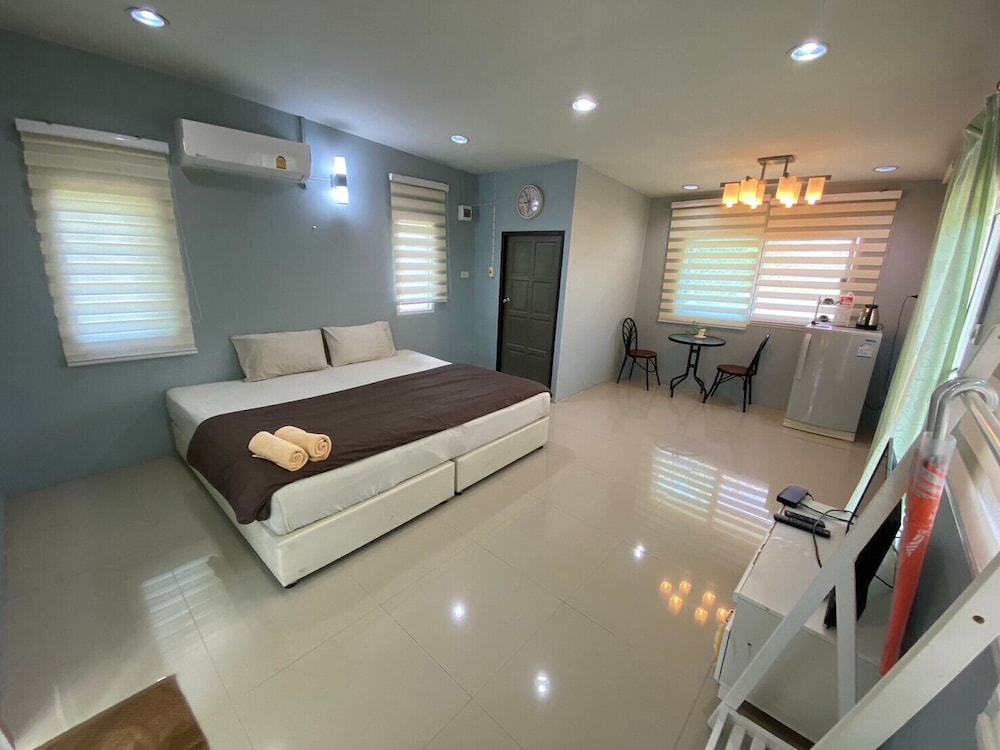 Basic Room photo 2