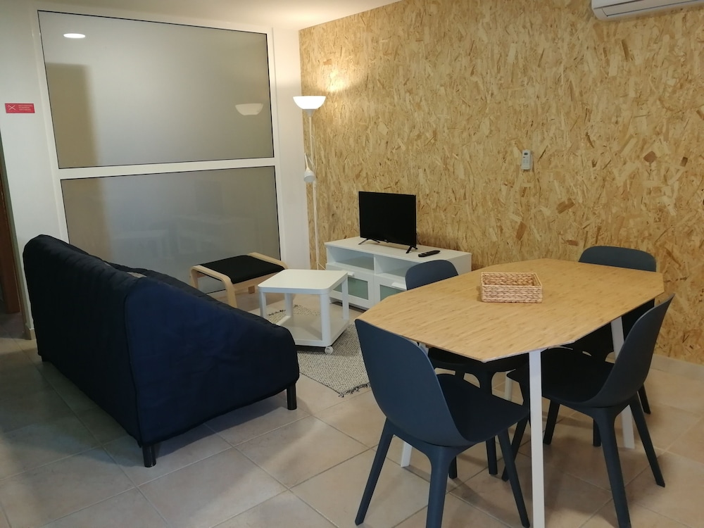 Studio, Terrace