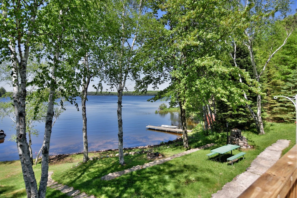 Cabin, 4 Bedrooms photo 2