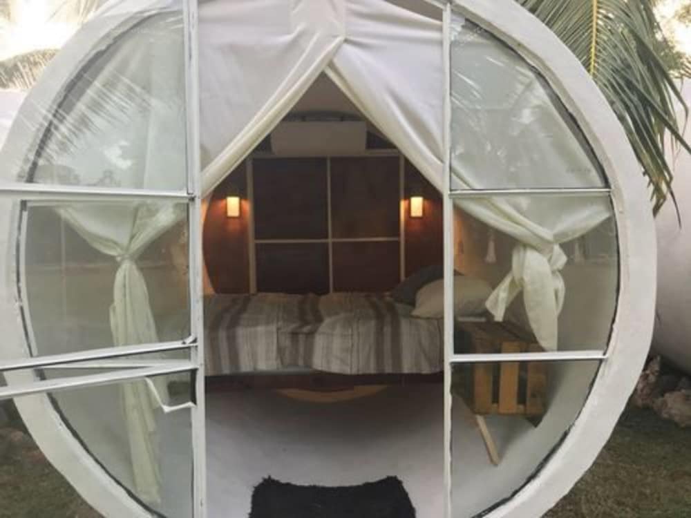 Basic Bungalow, 1 Queen Bed, Non Smoking photo 1