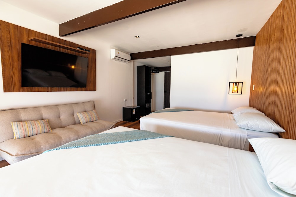 Standard Twin Room photo 2