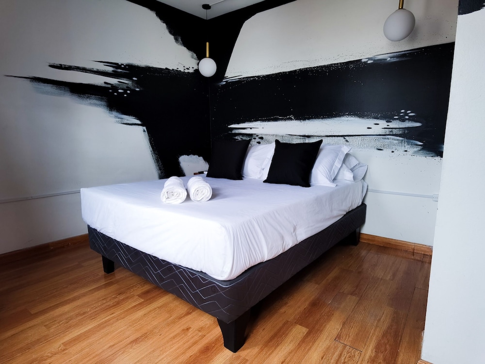 City Double Room, 1 Queen Bed