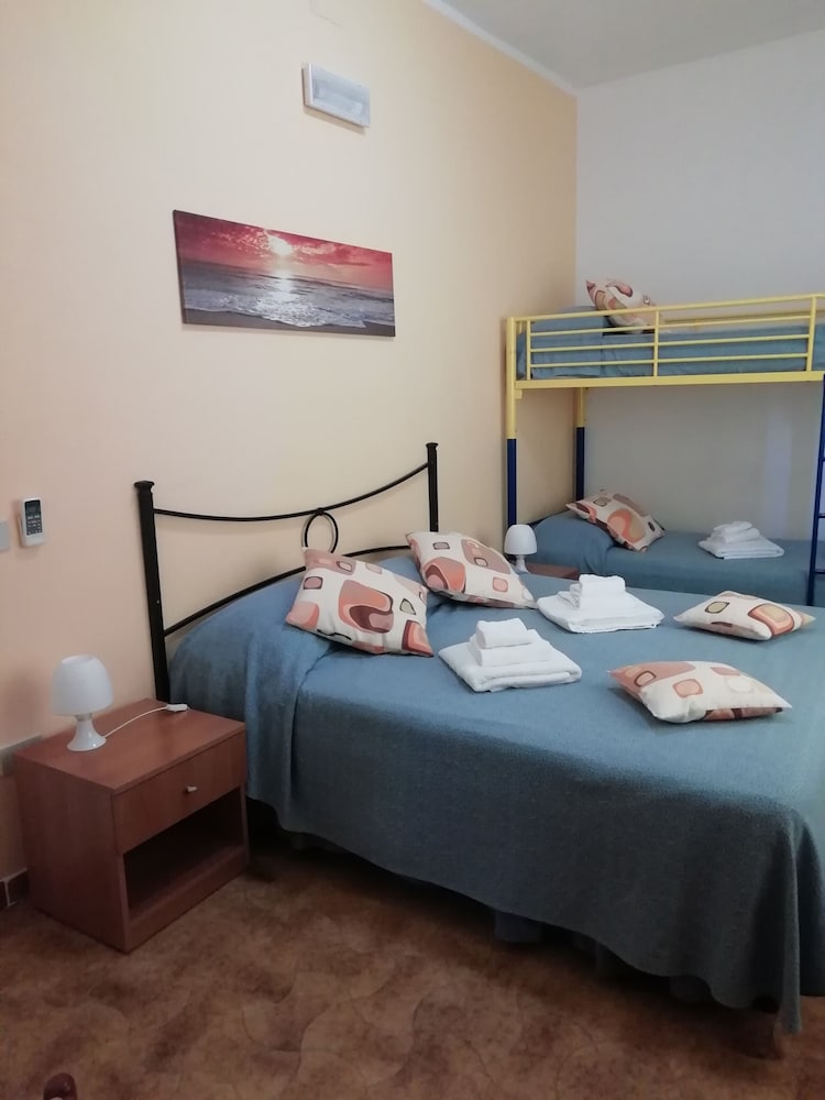 Basic Quadruple Room