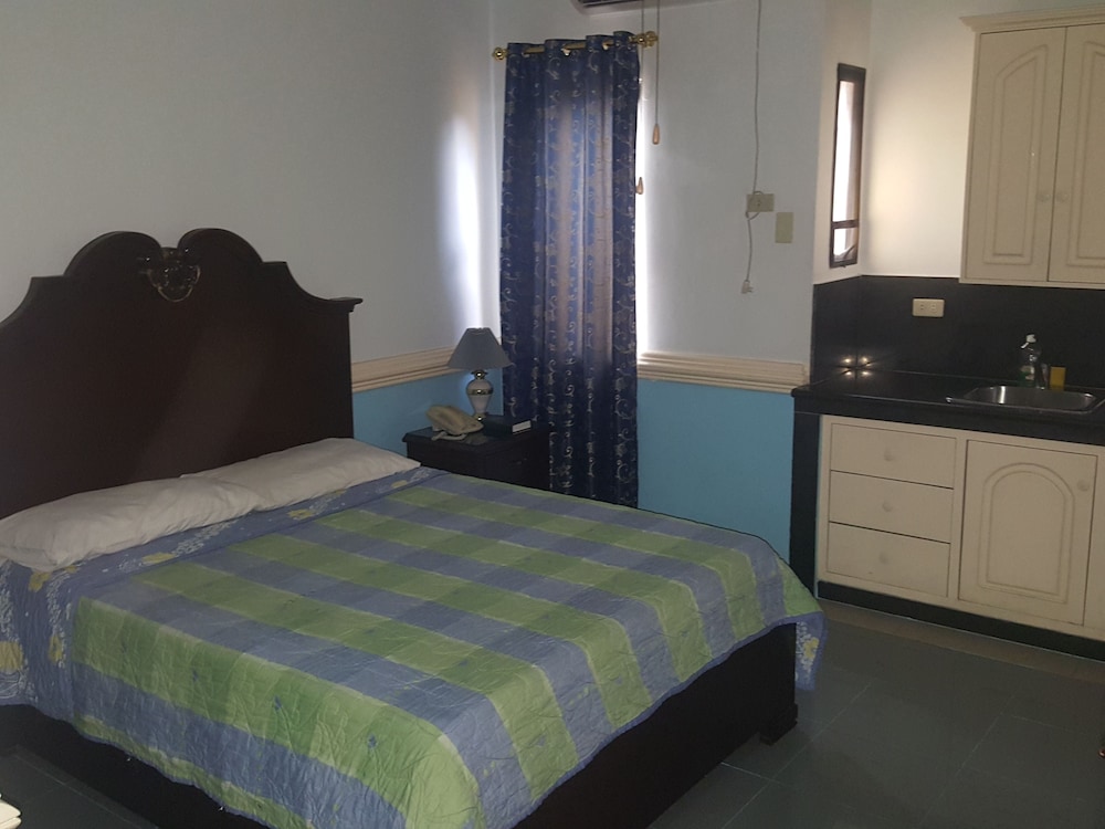 Executive Room, 1 Queen Bed photo 2