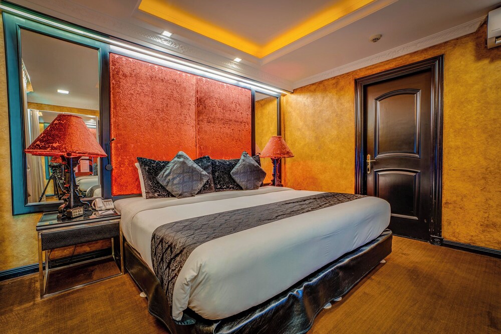 1-Bedroom Apartment