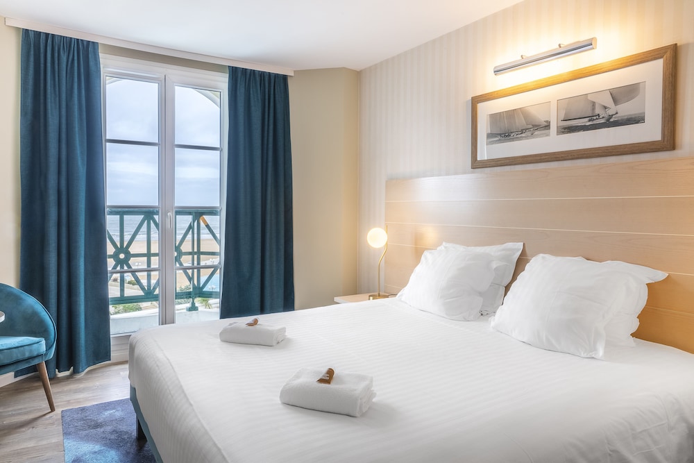 Room, 1 Double Bed, Sea View - Photo 1