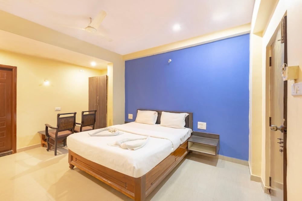 Deluxe Non-AC Room