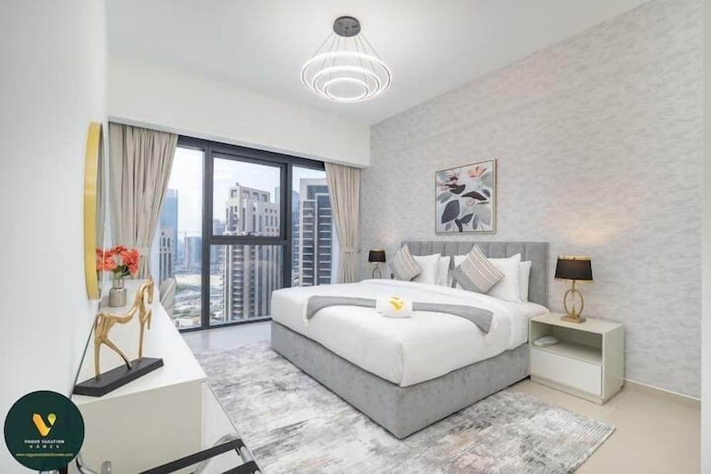 Luxury Apartment photo 3
