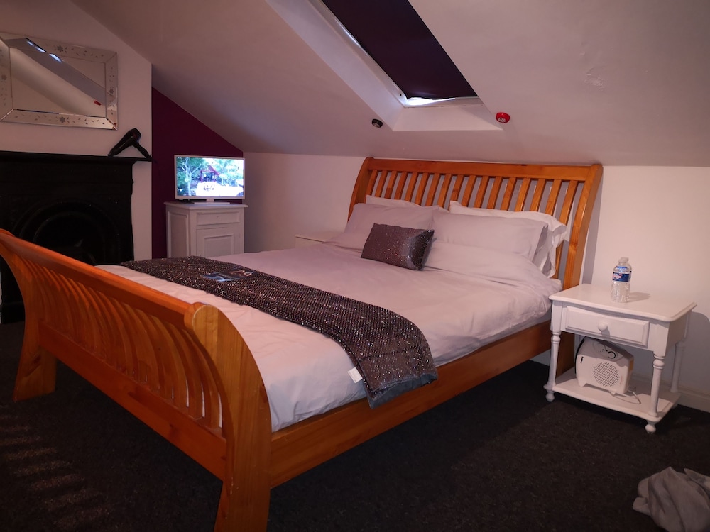 Deluxe Queen Room, Shared Bathrooms photo 3