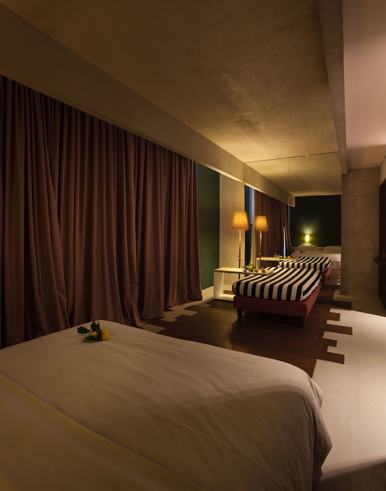 Deluxe Double Room, City View photo 1