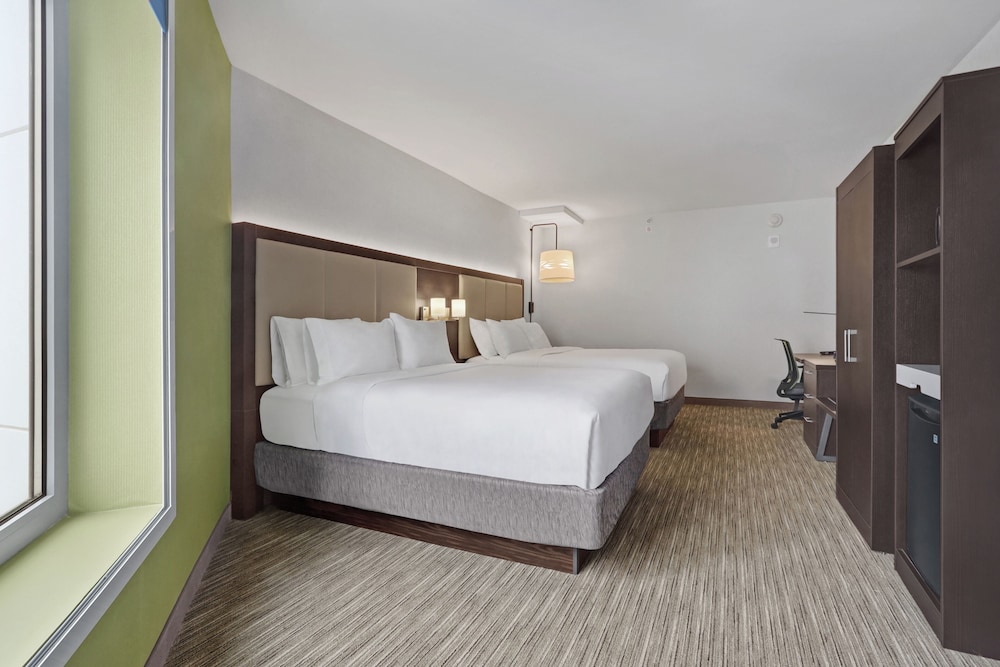 Standard Double or Twin Room - Photo 2