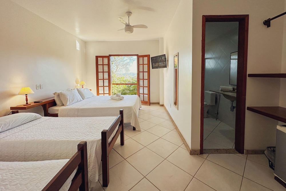 Superior Quadruple Room photo 2