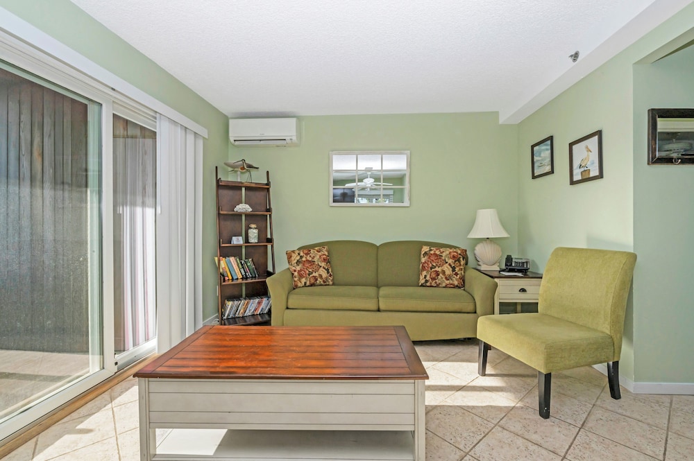 1 Bedroom Dune View Lower Level Corner