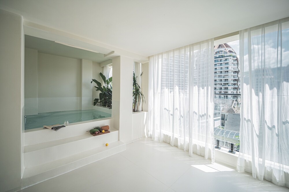 Basic Double Room, City View