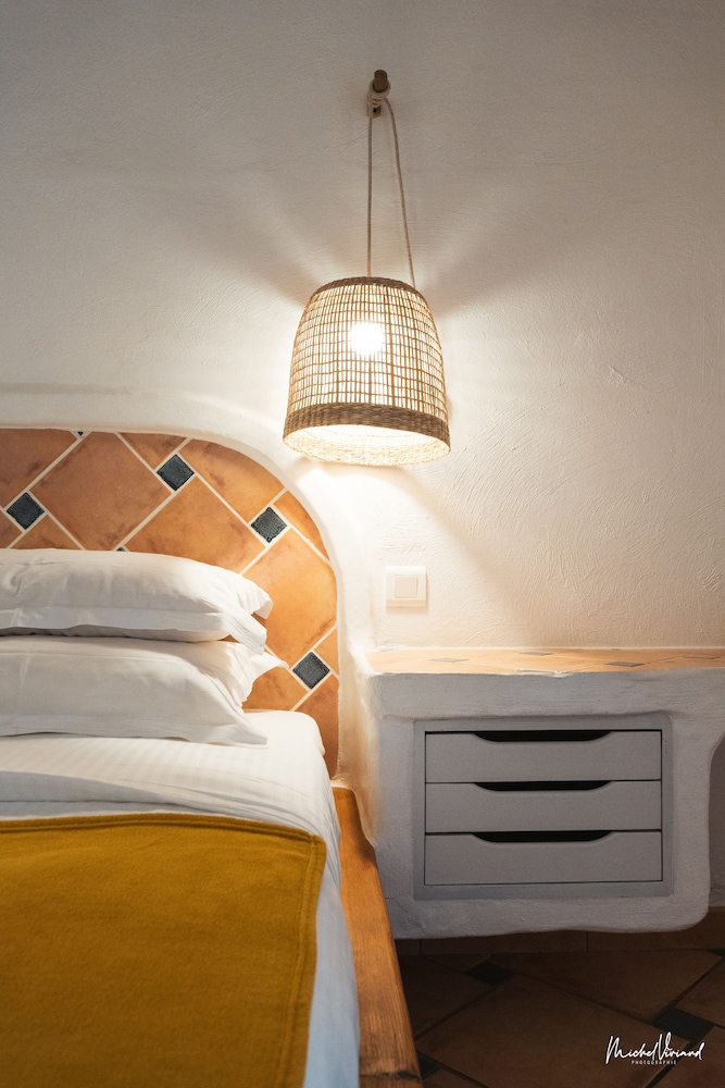 Standard Room - Photo 8