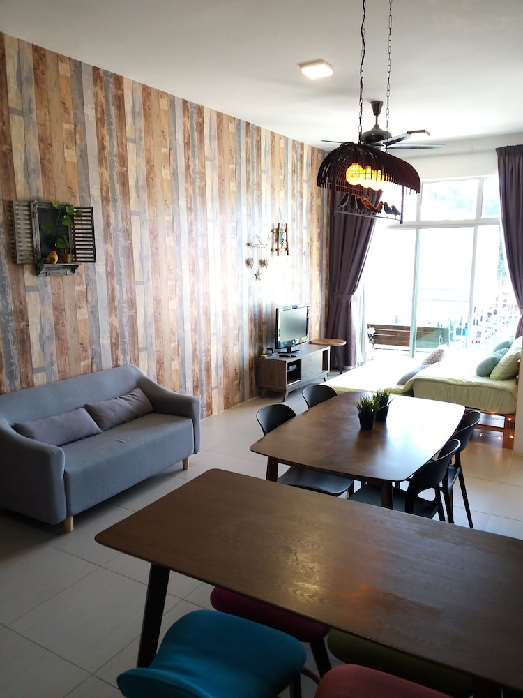 Family Apartment, 2 Bedrooms photo 2