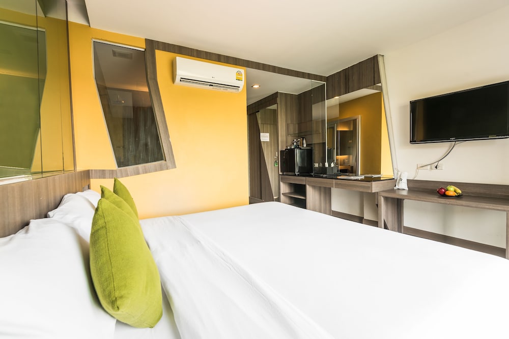 Superior Double or Twin Room, Non Smoking, Garden View - Photo 4