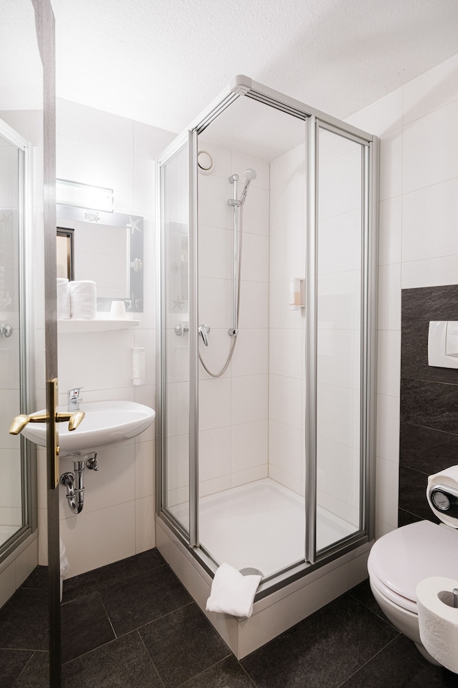 Classic Double Room - Photo 6