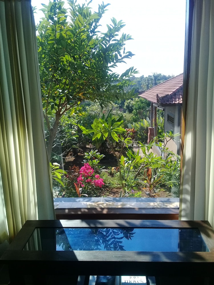Deluxe Bungalow, 1 King Bed photo 1