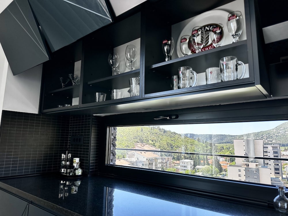 Elite Apartment - Photo 5