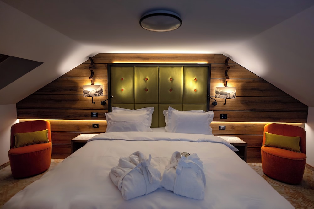 Panoramic Double Room, Mountain View photo 2