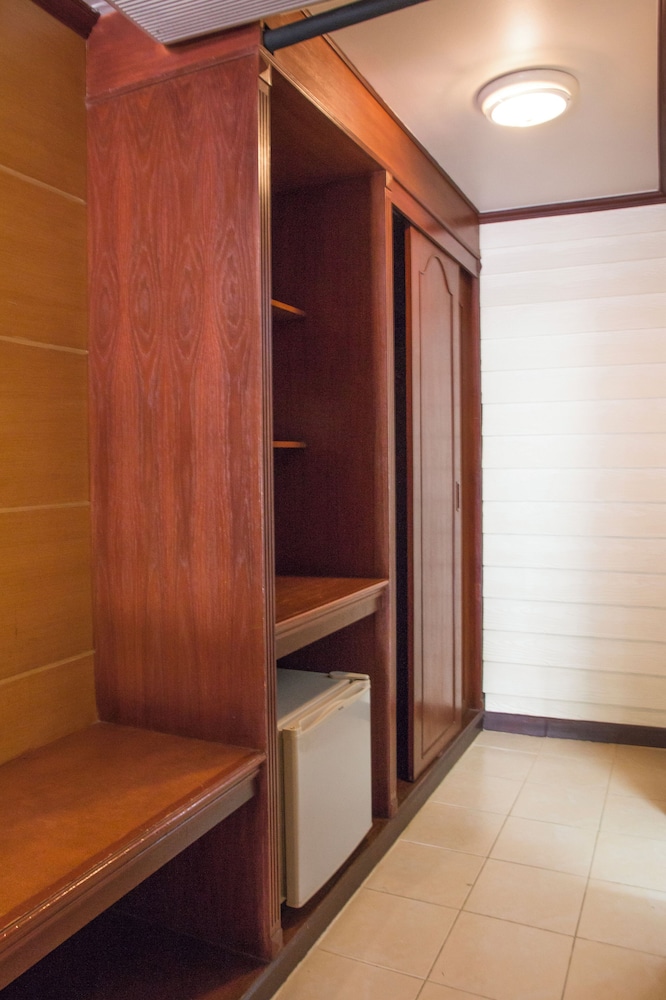 Deluxe Double Room, Pool View - Photo 4