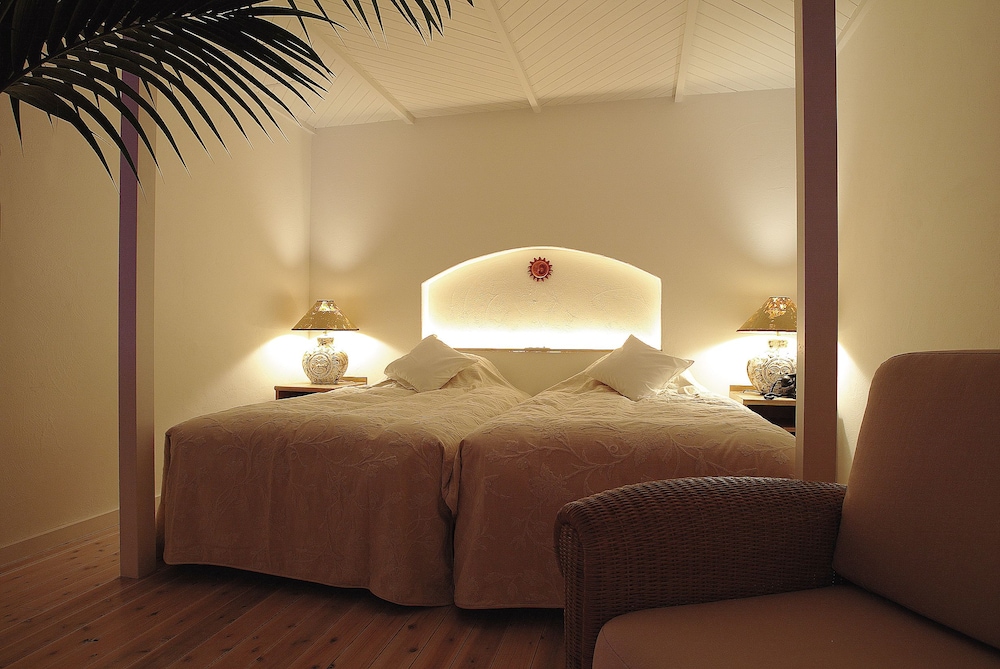 Suite (Island Suite #12) photo 3