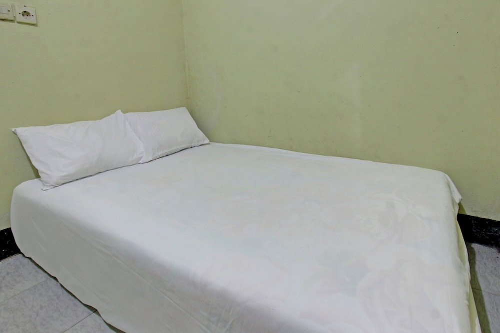 Economy Double Room photo 1
