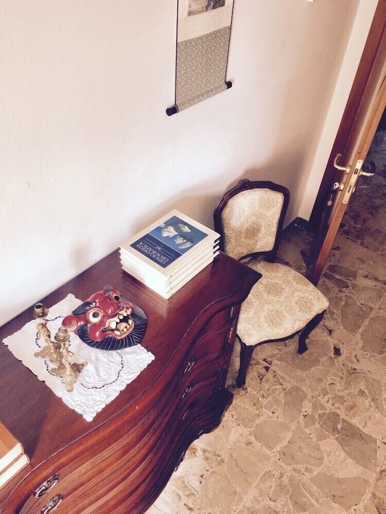 Double Room, Shared Bathroom, City View (Gioconda) photo 2