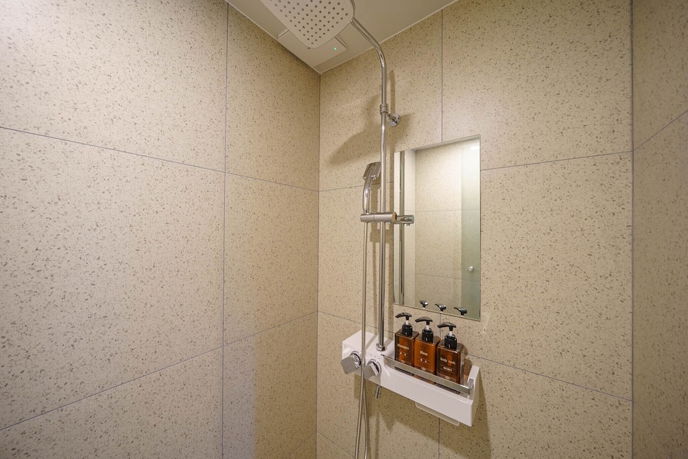 Premium Room - Photo 6