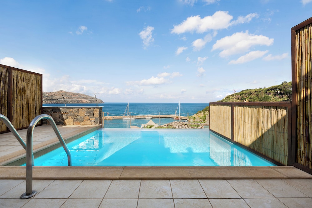 2-Level Bungalow Private Pool