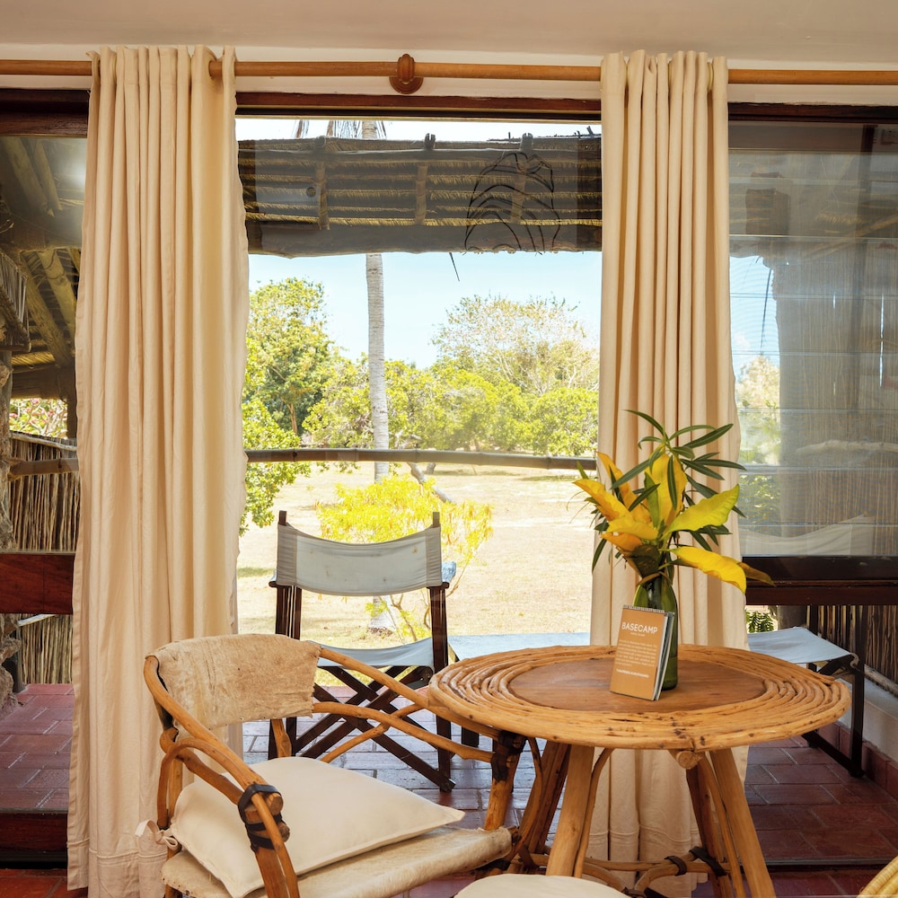Family Room, Ocean View