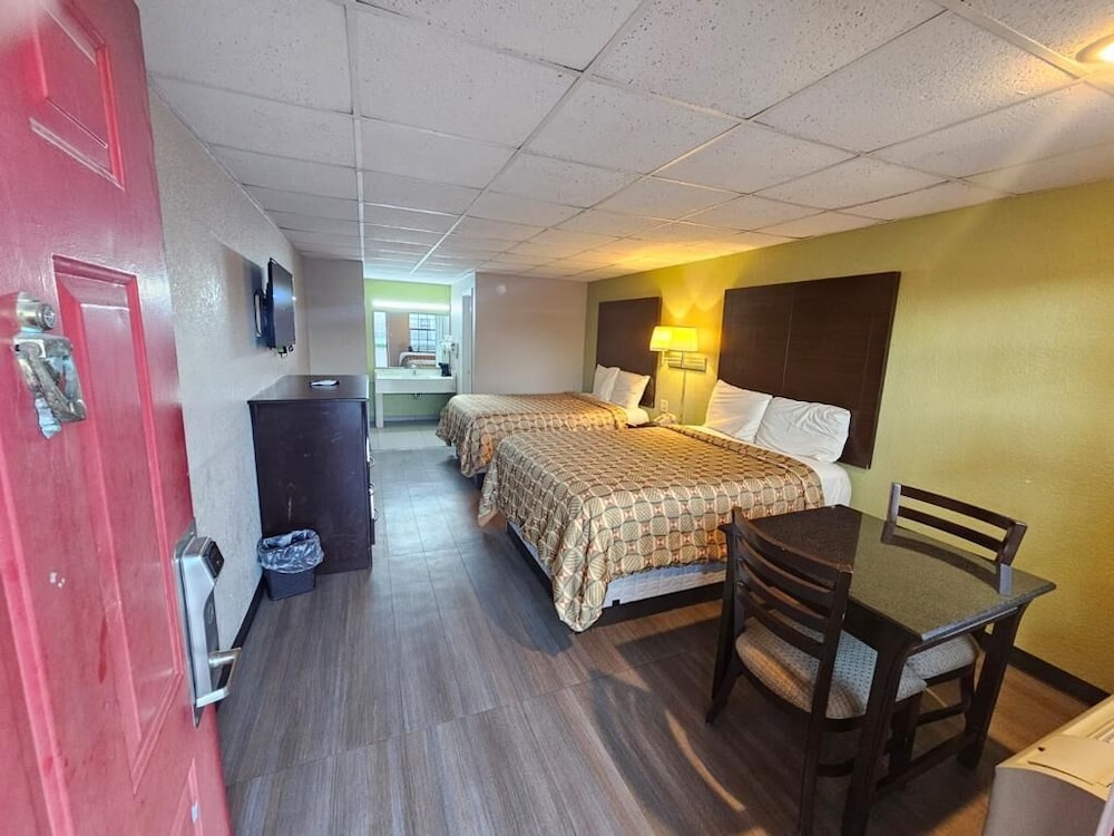 Standard Double Room - Photo 1