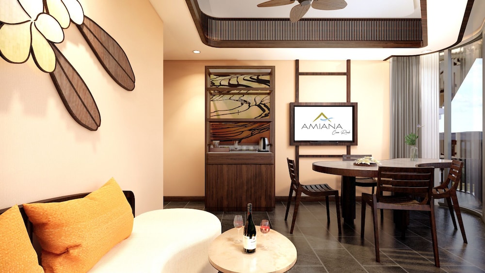 Signature Family Suite 2-Bedroom Sea View with Children Themed Room