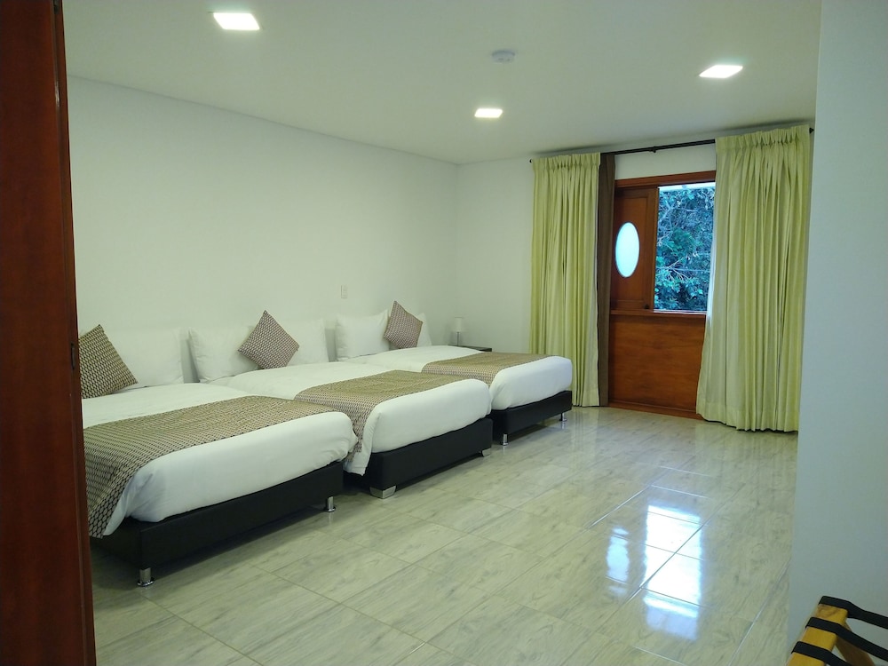 Triple Room (Twin) photo 2