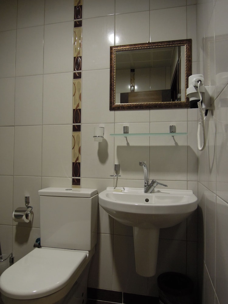 Quadruple Room photo 3