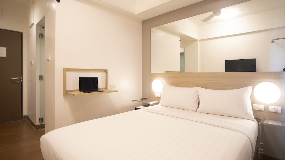 Double Room - Photo 3