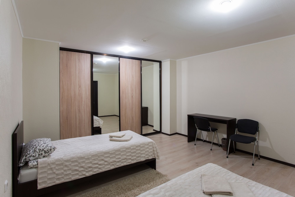 Basic Twin Room photo 2