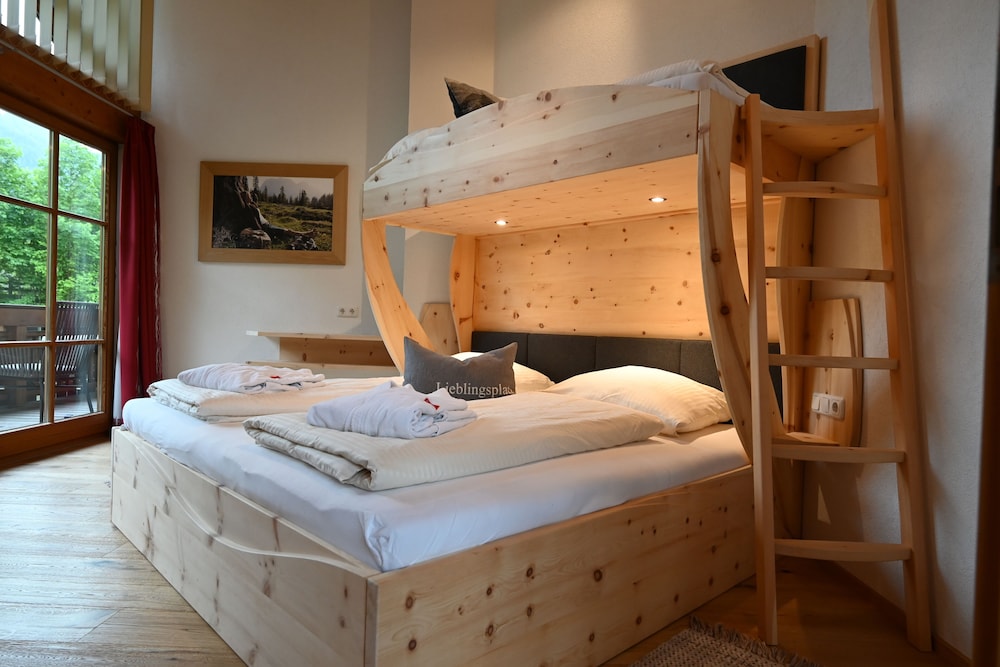 Comfort Apartment, Multiple Beds, Balcony, Mountain View (Sonnenspitze)