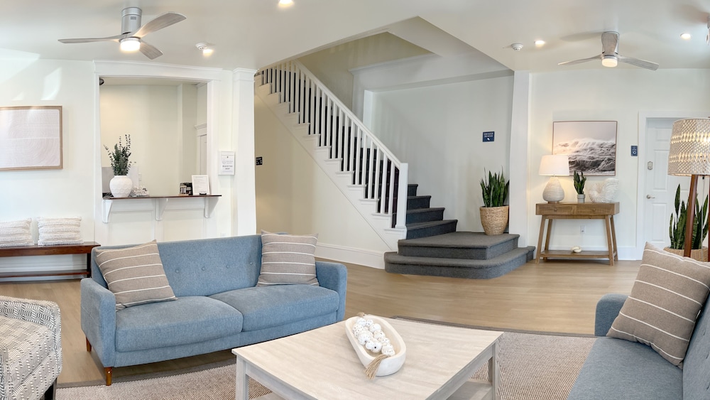 Two Bedroom Full Suite photo 2