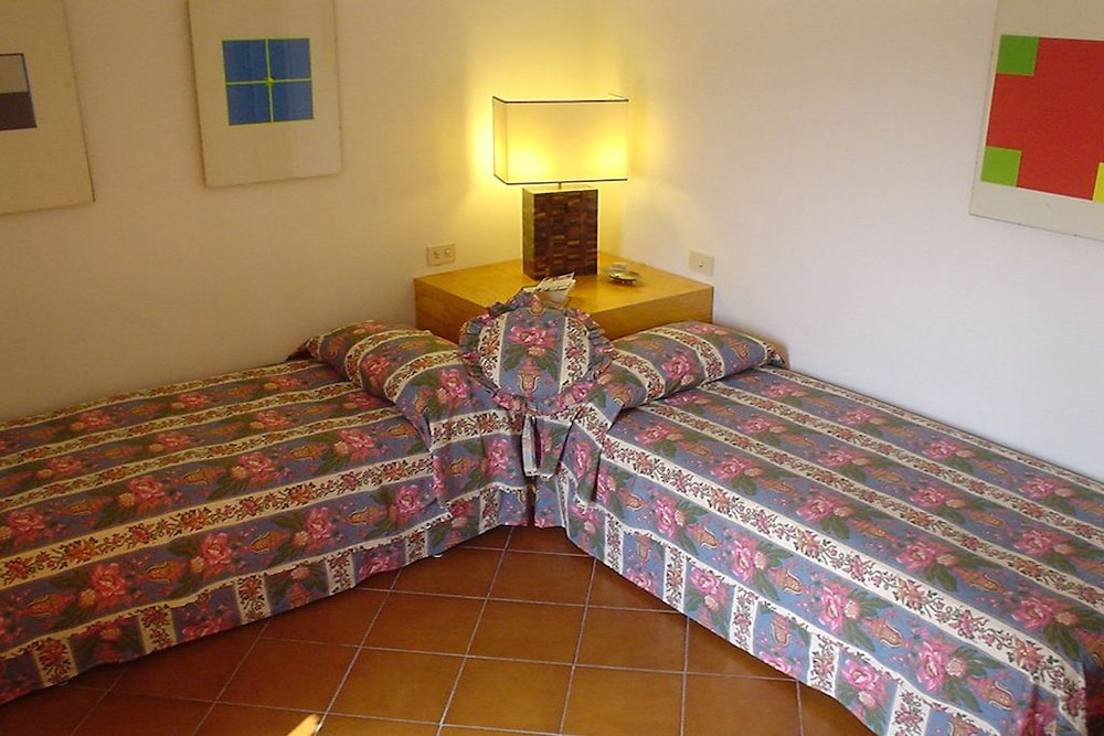 Villa, 3 Bedrooms, Ground Floor (Vanzetti) photo 3