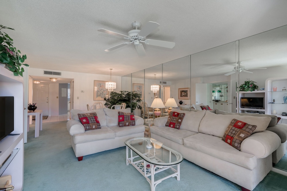 Condo, Multiple Beds, Garden View (6-142 - No Pets Allowed)