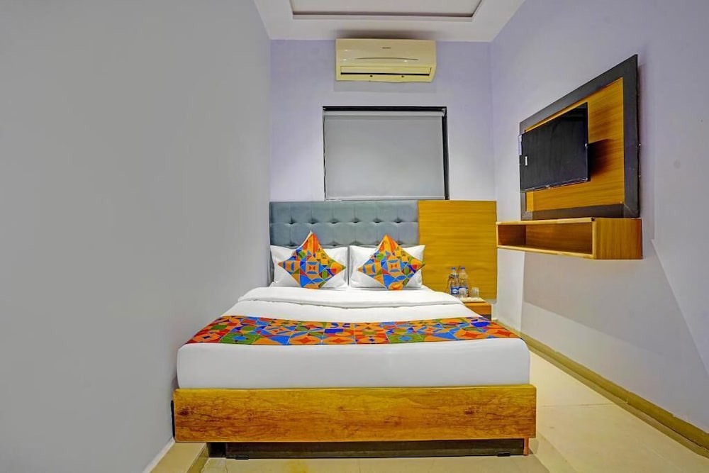 Deluxe Double Room, Balcony, City View